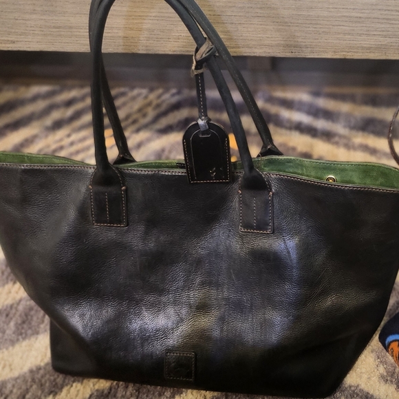 Dooney and bourke tote - Picture 3 of 7